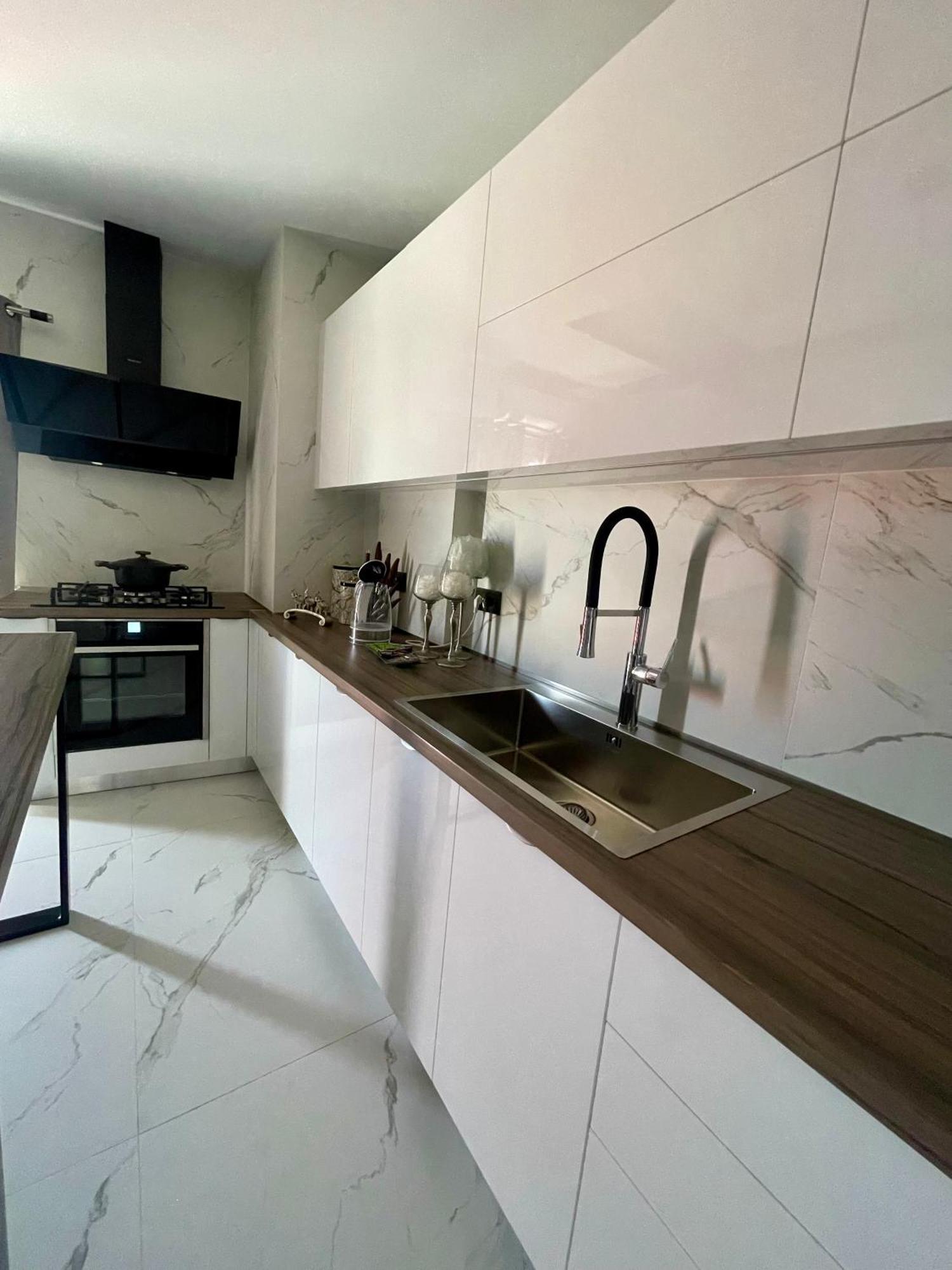 Apartamento Knd Living Concept - Penthouse Nea Alikarnassos Exterior foto